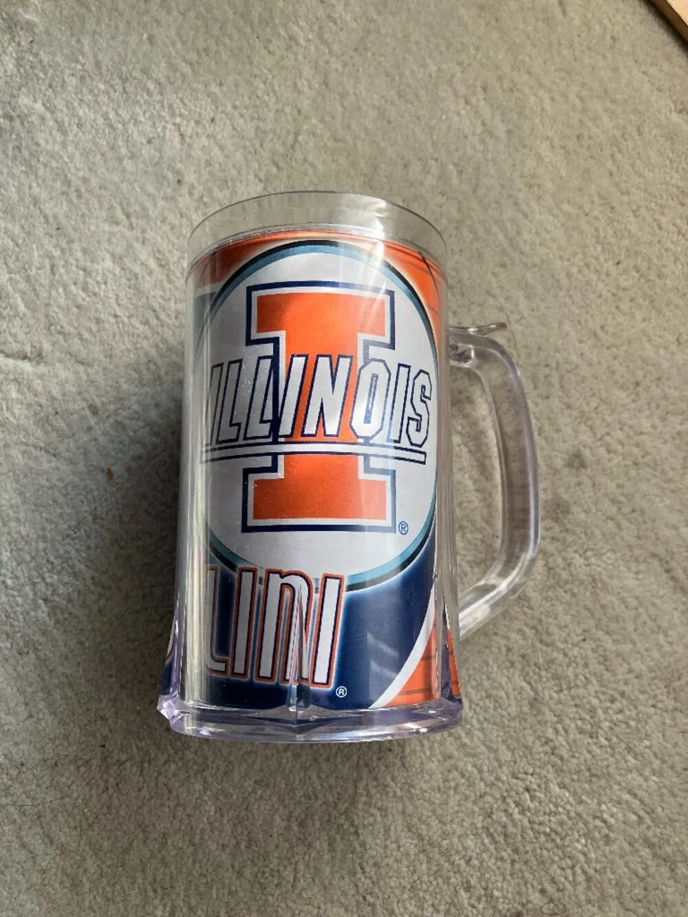 University of Illinois Plastic Mug